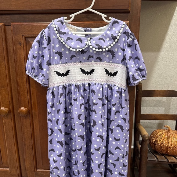 Halloween smocked dress - Picture 1 of 2